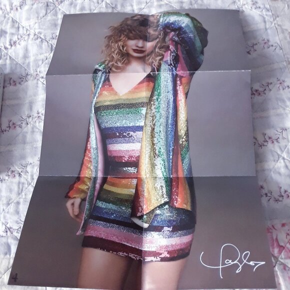 Taylor Swift 1989 Deluxe Photos + Reputation Poster Bundle - Picture 4 of 6